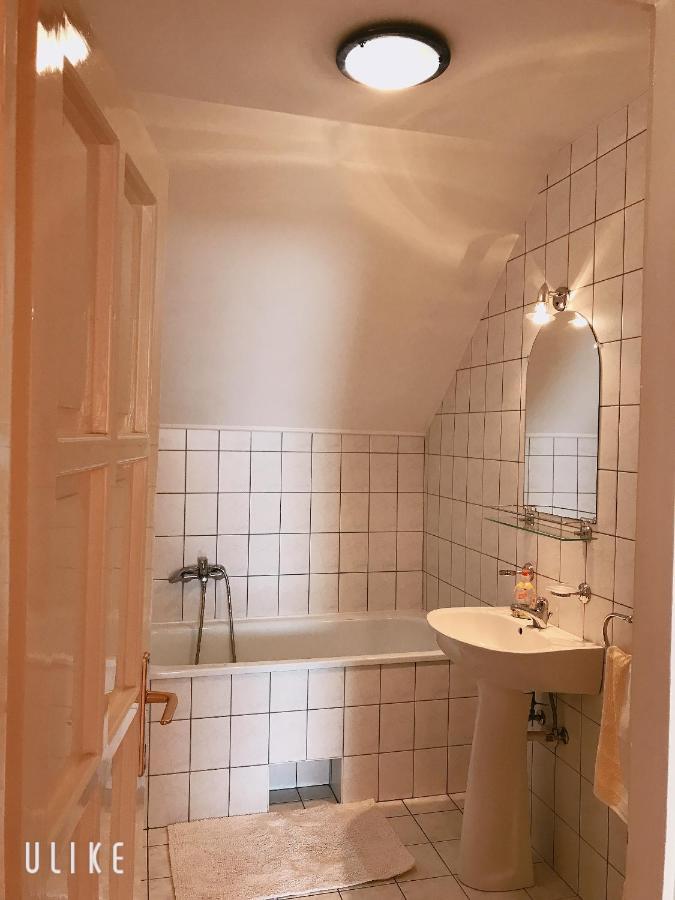 Zsuzsi Vendeghaz Hotell Zalaegerszeg Exteriör bild